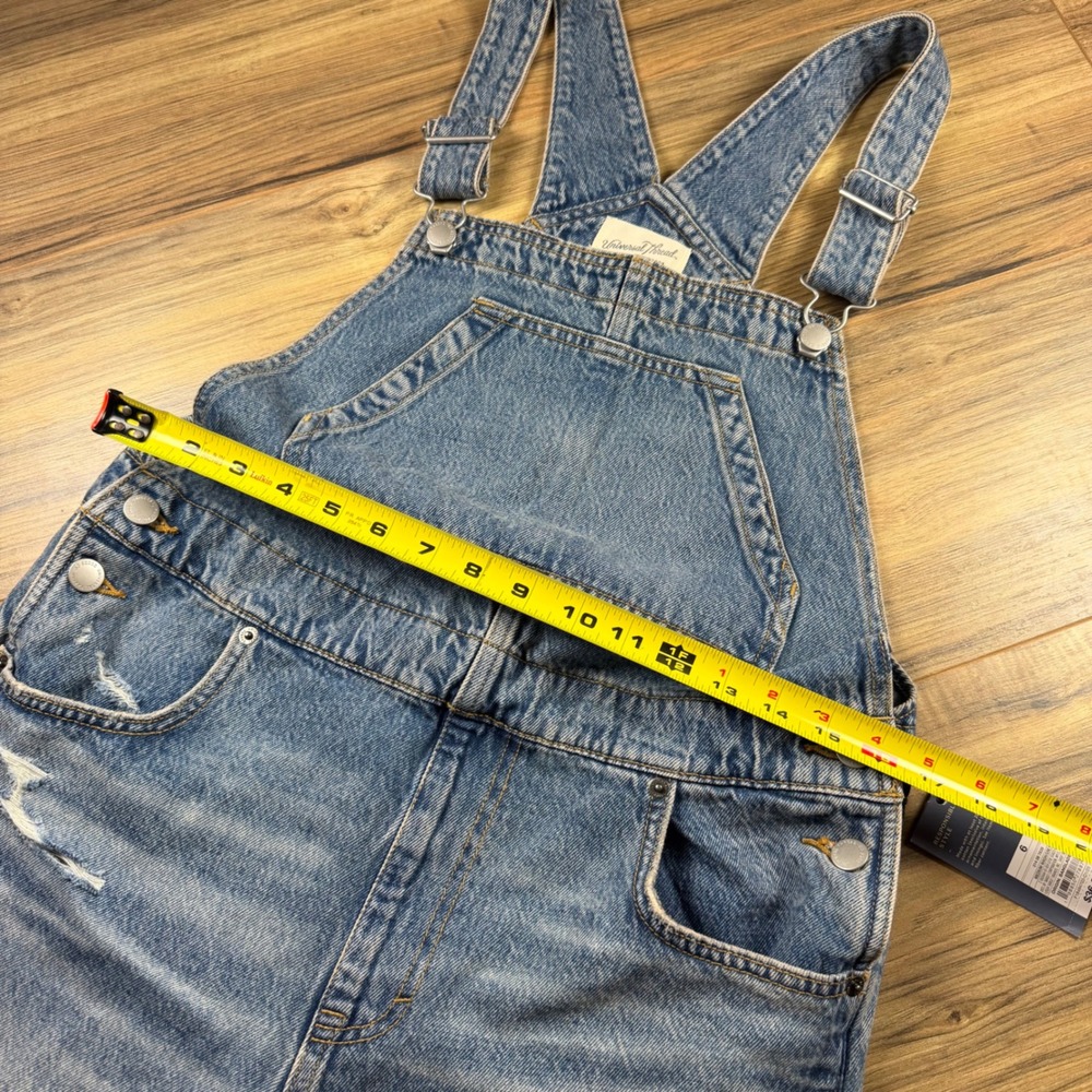 Universal Thread Denim Shortalls Womens M Wash Distressed Raw Hem Size 6 NEW - Picture 10 of 13